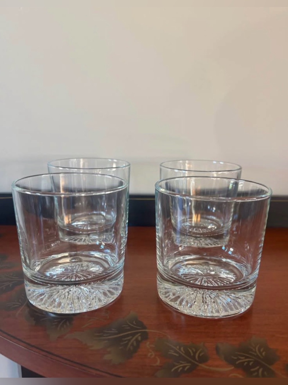Whiskey Rocks Glass Tumblers Set of 4 – Heavy Pressed Glass Starburst Base